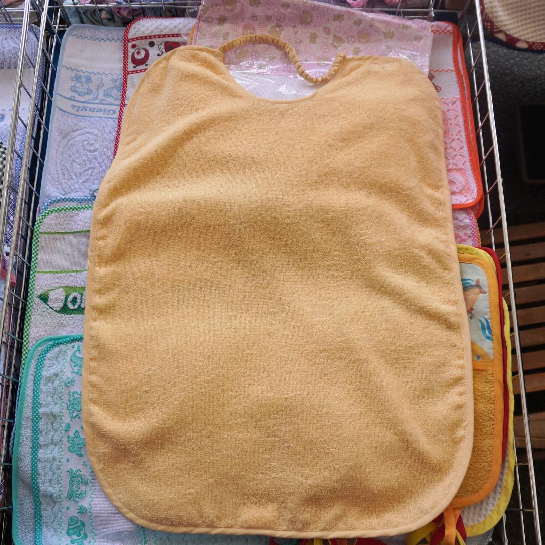 bavaglioni per anziani personalizzabili